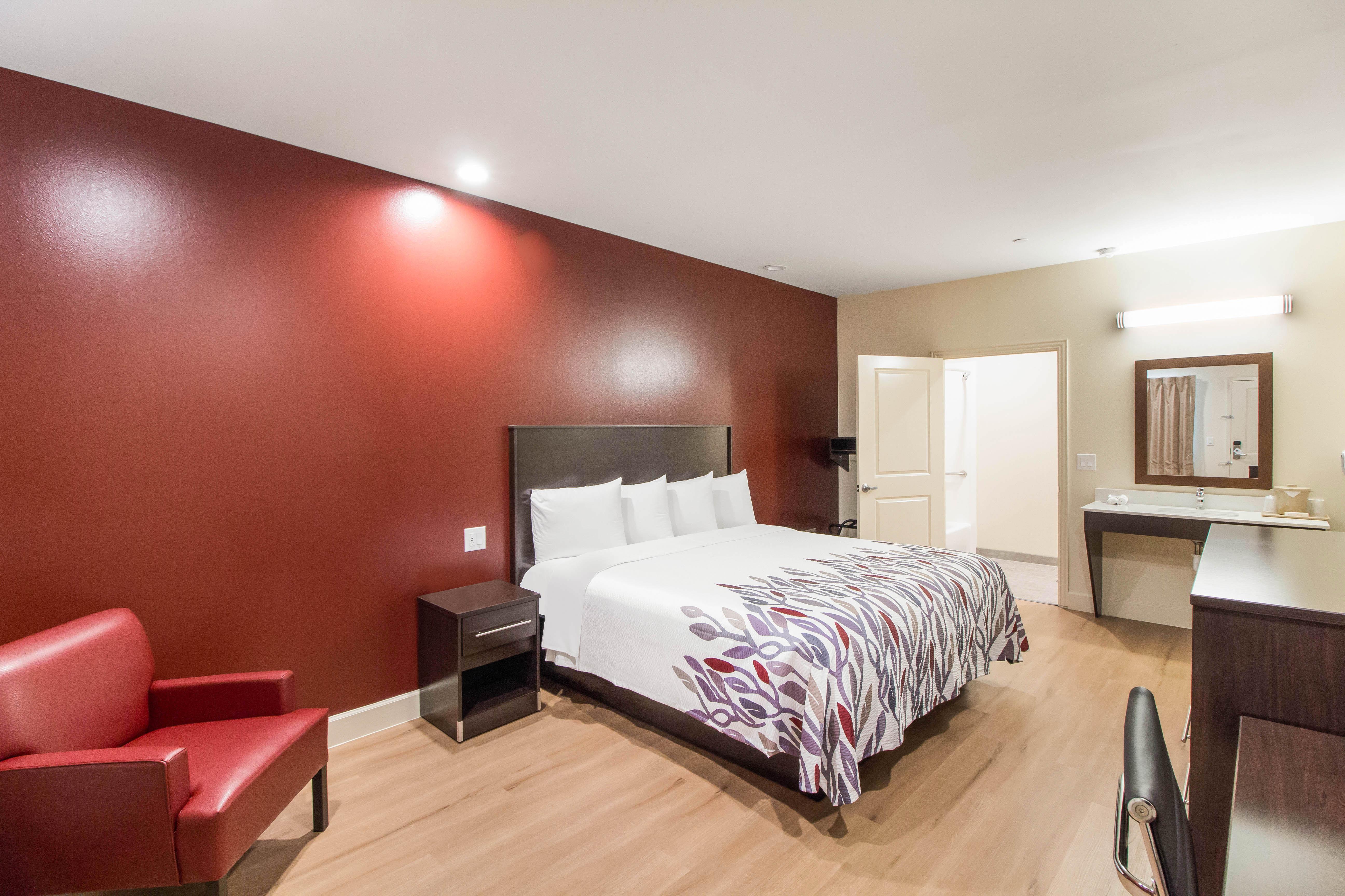 Red Roof Houston - Willowbrook Motel 2*